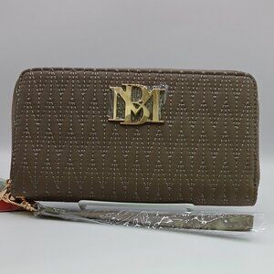 Badgley Mischka Quilt Continental Phone Wristlet